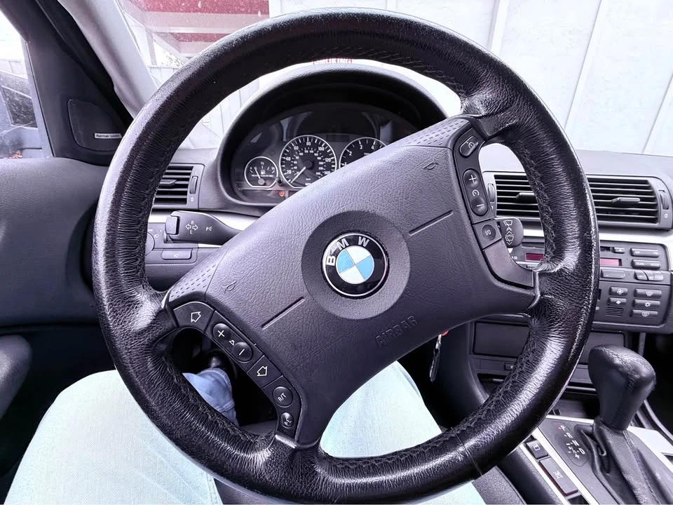 2004 BMW E46 330i & 330Ci - Image 9 of 11