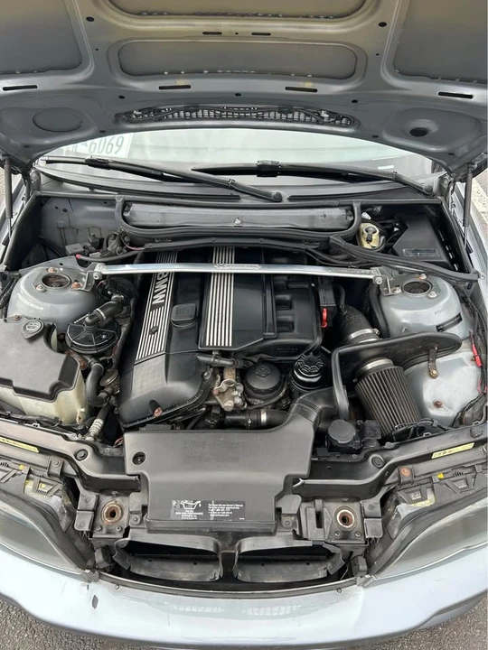 2004 BMW E46 330i & 330Ci - Image 11 of 13