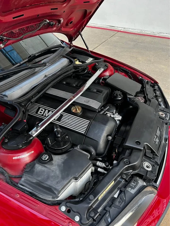 2004 BMW E46 330i & 330Ci - Image 12 of 19