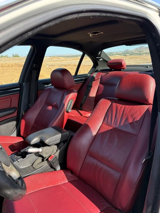 2004 BMW E46 330i & 330Ci - Image 8 of 11