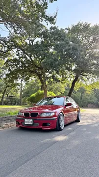 2004 BMW 3 Series 330i Sedan