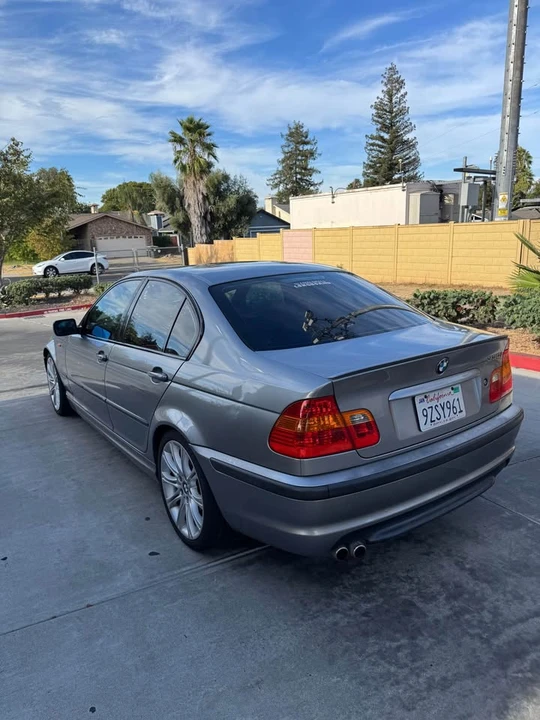 2004 BMW E46 330i & 330Ci - Image 4 of 16