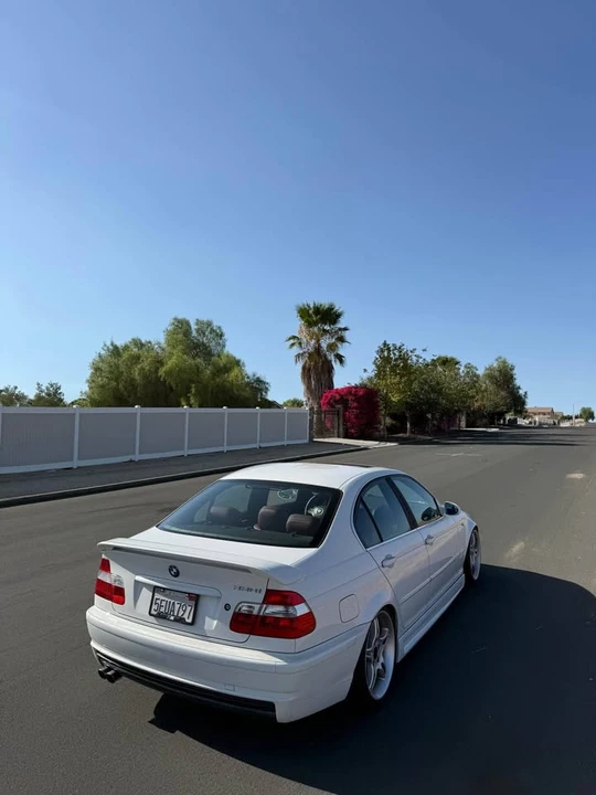 2004 BMW E46 330i & 330Ci - Image 5 of 11