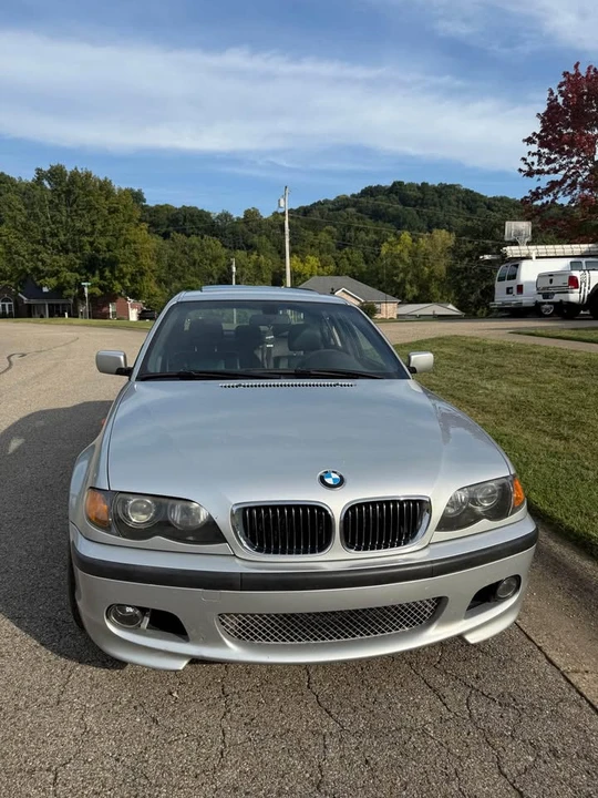 2004 BMW E46 330i & 330Ci - Image 7 of 9