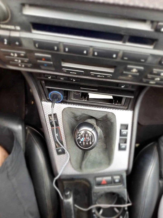 2004 BMW E46 330i & 330Ci - Image 3 of 4