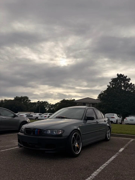 2004 BMW E46 330i & 330Ci - Image 3 of 15