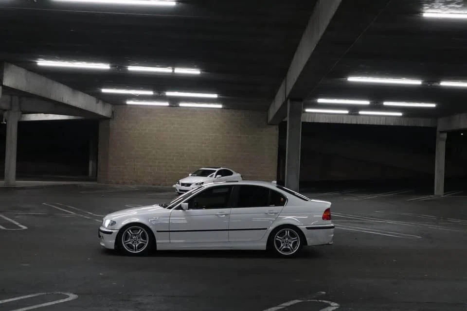 2004 BMW E46 330i & 330Ci - Image 4 of 8