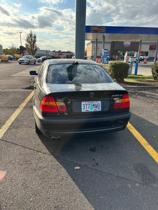 2004 BMW E46 330i & 330Ci - Image 3 of 7