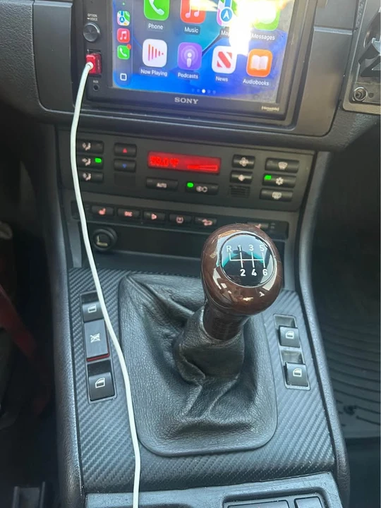 2004 BMW E46 330i & 330Ci - Image 2 of 20
