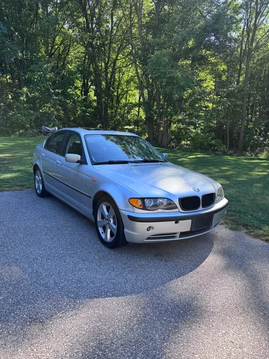 2004 BMW E46 330i & 330Ci - Image 2 of 3