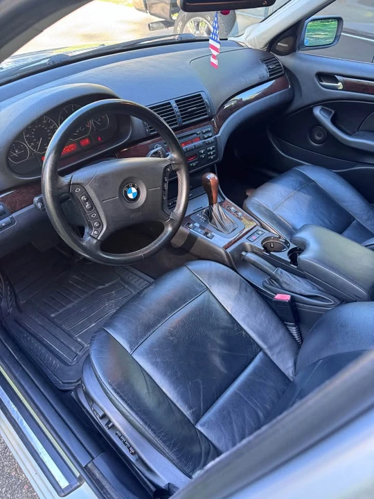 2004 BMW E46 330i & 330Ci - Image 3 of 3