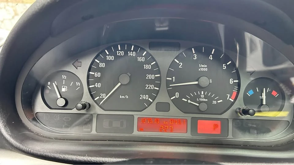 2004 BMW E46 3 Series - Image 14 of 17