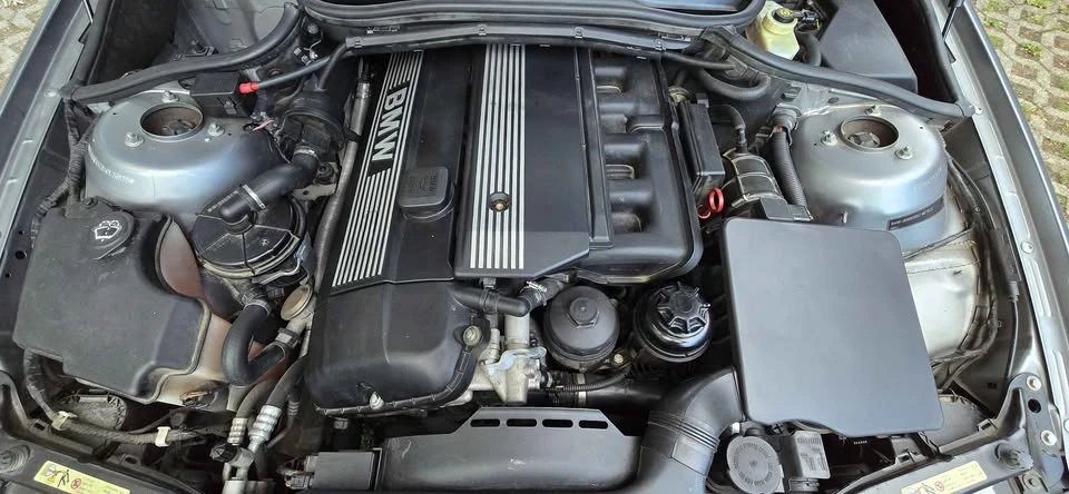 2004 BMW E46 3 Series - Image 11 of 13