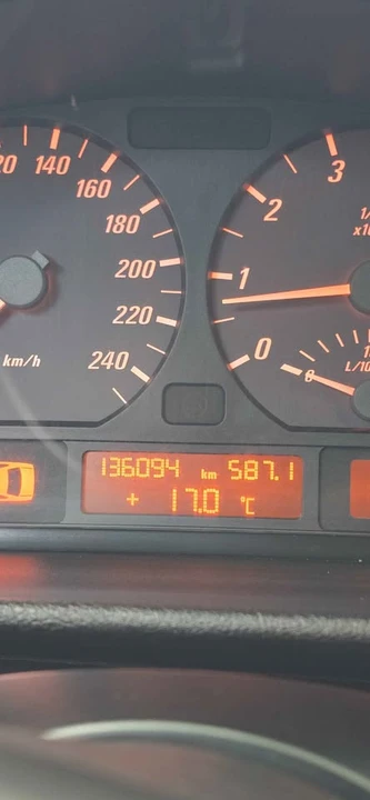 2004 BMW E46 3 Series - Image 9 of 13