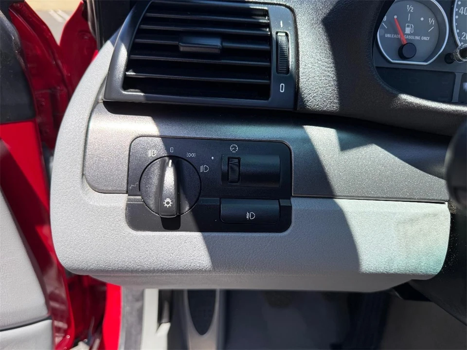 2004 BMW E46 3 Series - Image 22 of 25