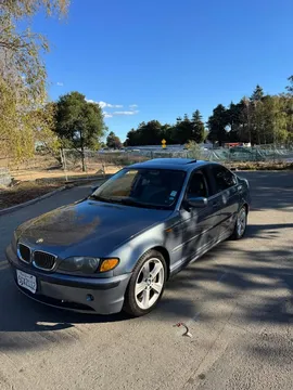 2004 BMW 330i