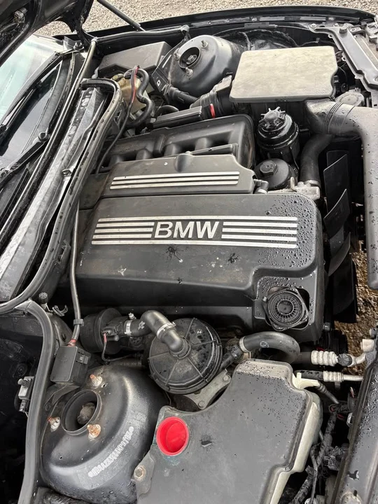 2004 BMW E46 3 Series - Image 9 of 14