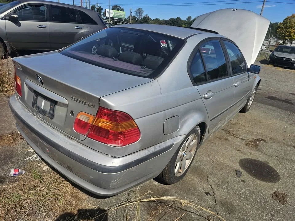 2004 BMW E46 3 Series - Image 8 of 17