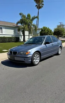 2004 BMW 325i Sedan