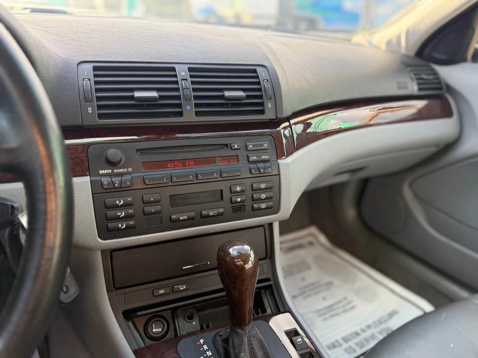 2004 BMW E46 3 Series - Image 14 of 16