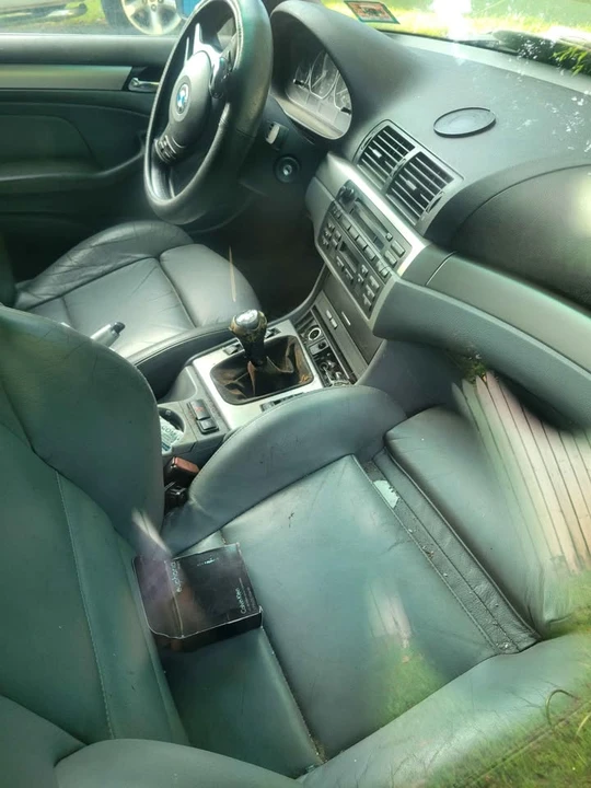 2004 BMW E46 330i & 330Ci - Image 2 of 7