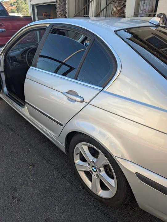 2004 BMW E46 330i & 330Ci - Image 2 of 12