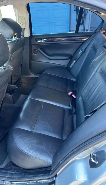 2004 BMW E46 330i & 330Ci - Image 11 of 12