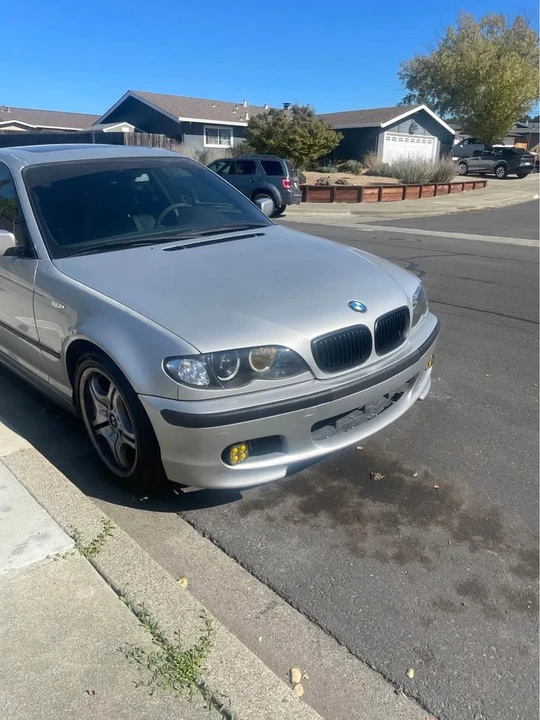 2004 BMW E46 330i & 330Ci - Image 2 of 7