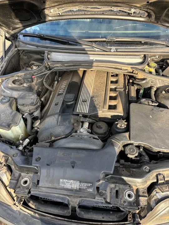 2004 BMW E46 330i & 330Ci - Image 6 of 7