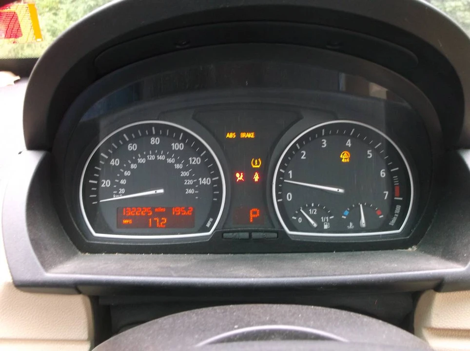 2004 BMW E83 X3 - Image 9 of 23