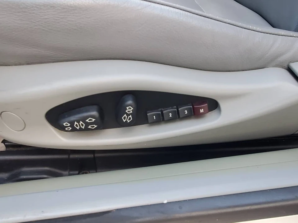 2004 BMW E46 3 Series - Image 10 of 16