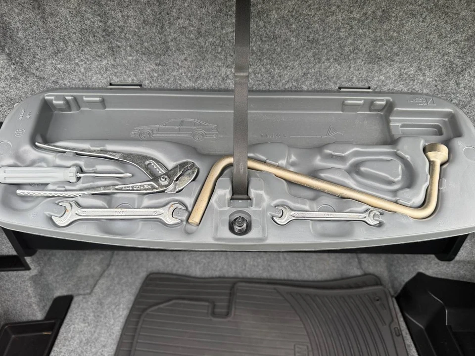 2004 BMW E46 3 Series - Image 13 of 14