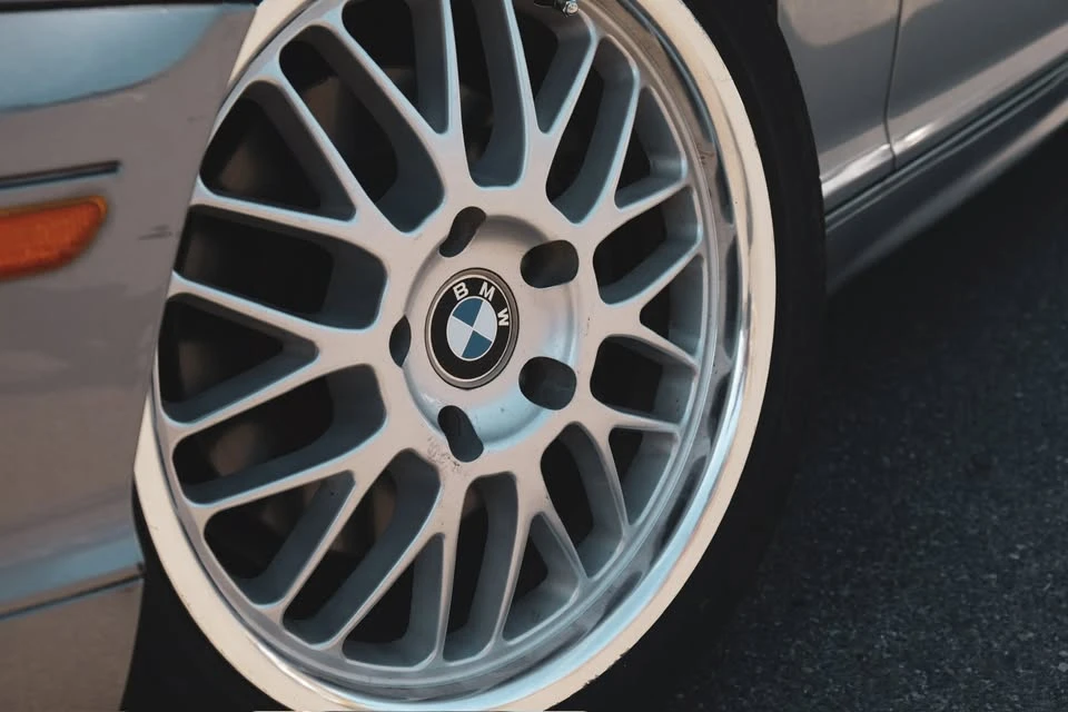 2004 BMW E46 3 Series - Image 11 of 13