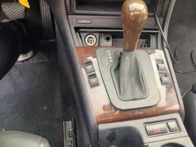 2004 BMW E46 3 Series - Image 9 of 17