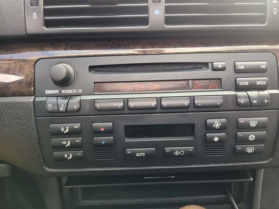 2004 BMW E46 3 Series - Image 12 of 19