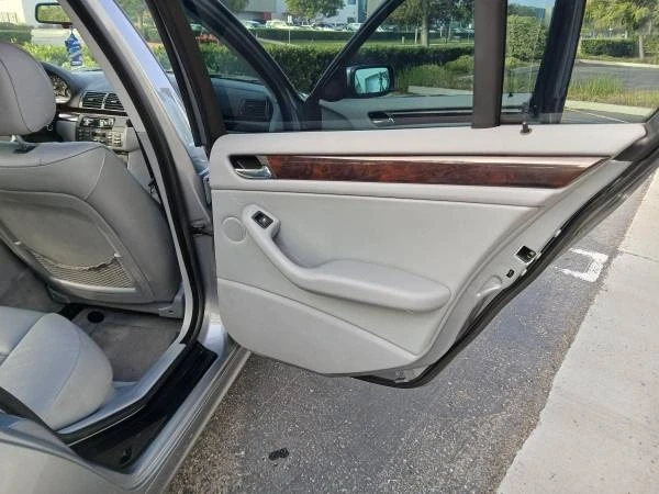 2004 BMW E46 3 Series - Image 16 of 21