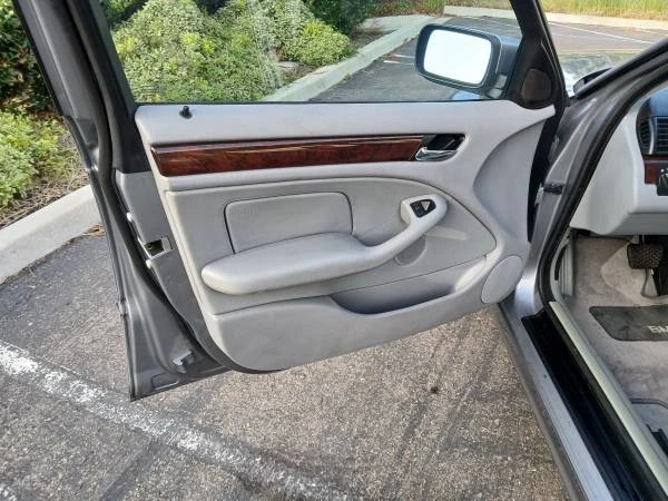 2004 BMW E46 3 Series - Image 10 of 21