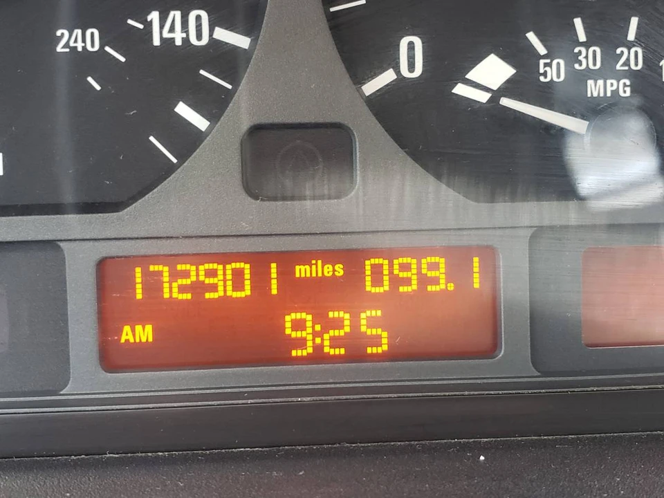 2004 BMW E46 3 Series - Image 6 of 11