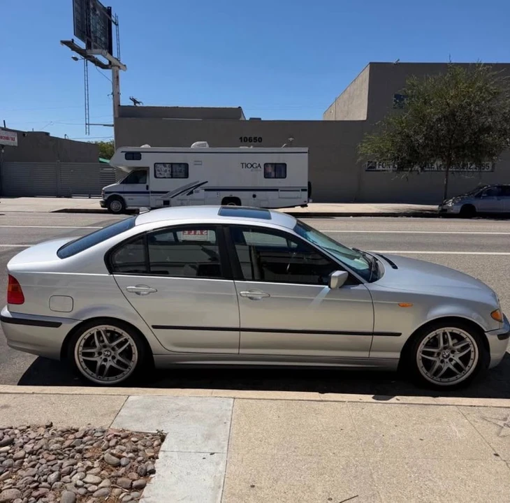 2004 BMW E46 3 Series - Image 3 of 4