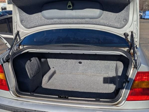 2004 BMW E46 3 Series - Image 13 of 17