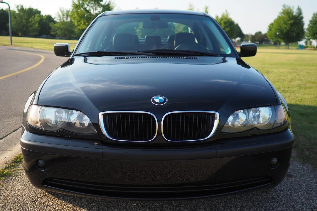2004 BMW E46 3 Series - Image 2 of 31