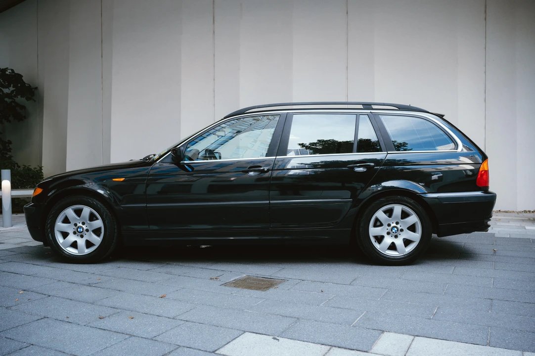 2004 BMW E46 3 Series - Image 10 of 31
