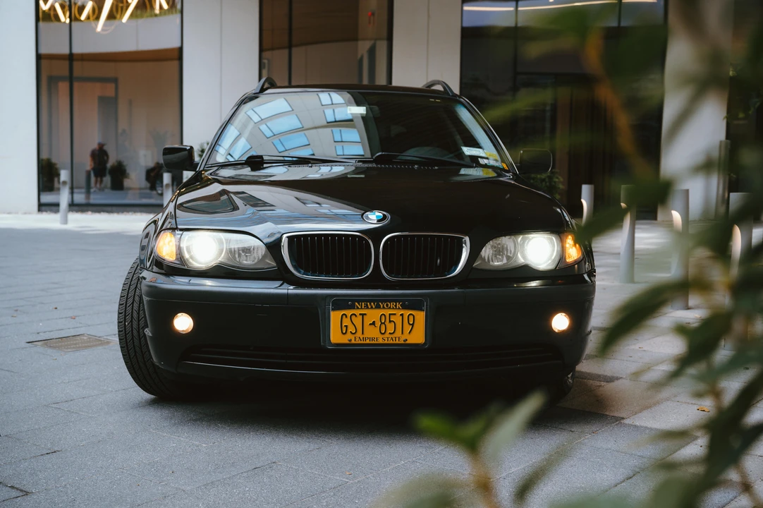 2004 BMW E46 3 Series - Image 6 of 31
