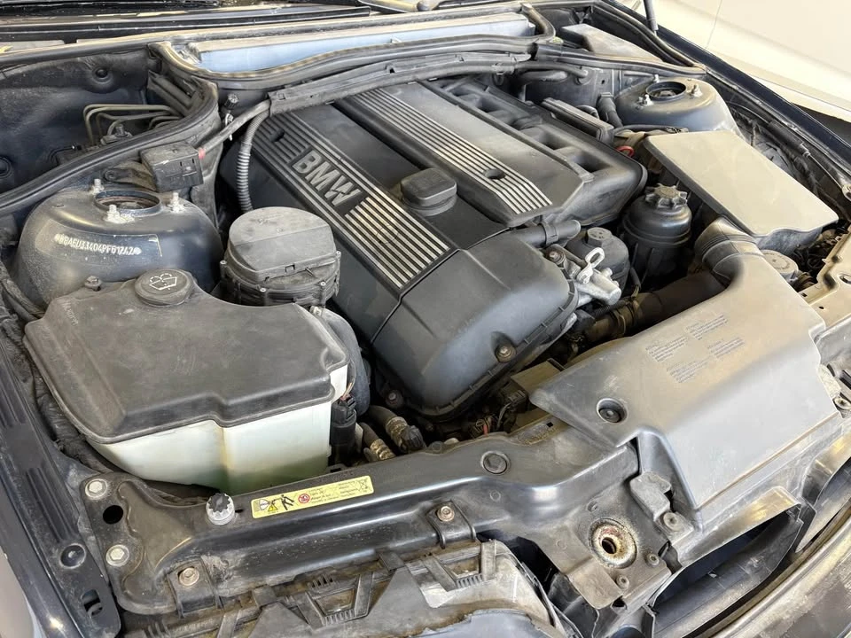 2004 BMW E46 3 Series - Image 17 of 18