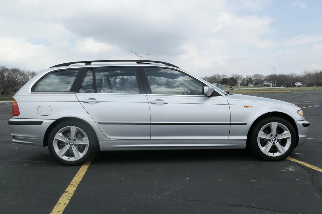 2004 BMW E46 3 Series - Image 9 of 31