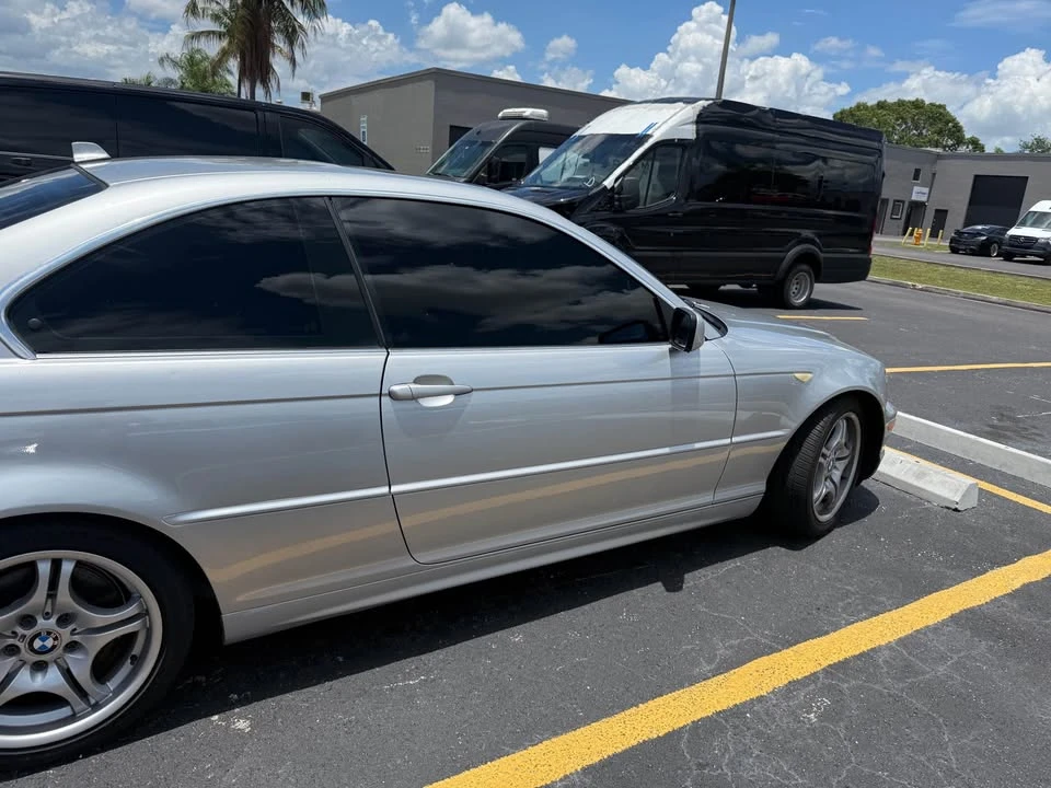 2004 BMW E46 330i & 330Ci - Image 8 of 20