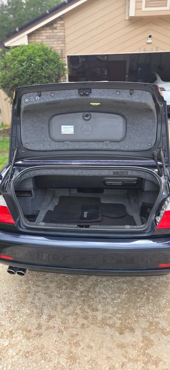 2004 BMW E46 330i & 330Ci - Image 11 of 12