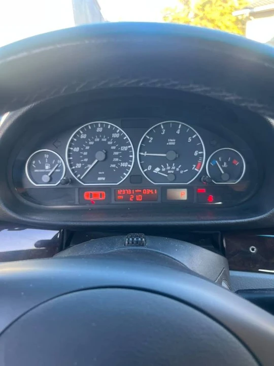 2004 BMW E46 330i & 330Ci - Image 9 of 14