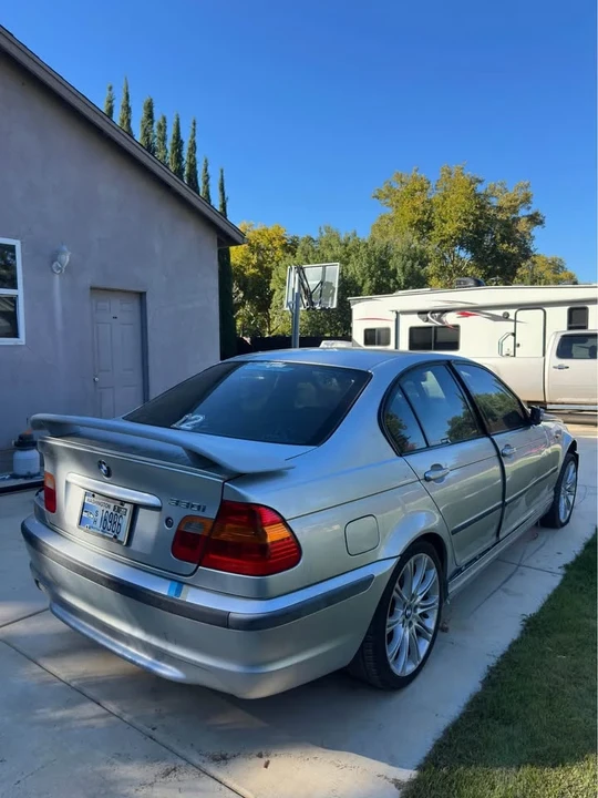 2004 BMW E46 330i & 330Ci - Image 6 of 6