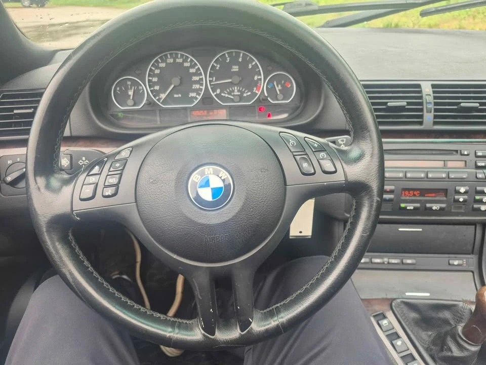 2004 BMW E46 330i & 330Ci - Image 12 of 16